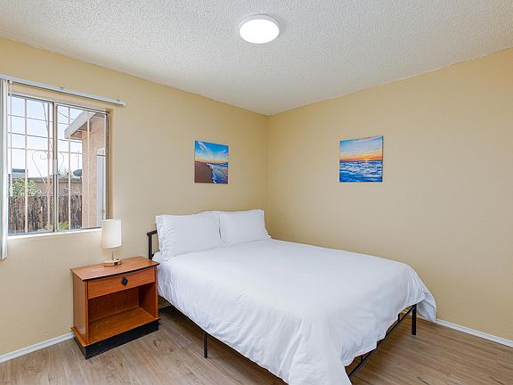 4th image of 1601 E Cartier Ave #14926220