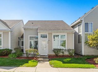 366 Magnolia Ct, Bolingbrook, IL 60440