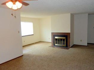 3935 SW Twilight Dr, Topeka, KS 66614