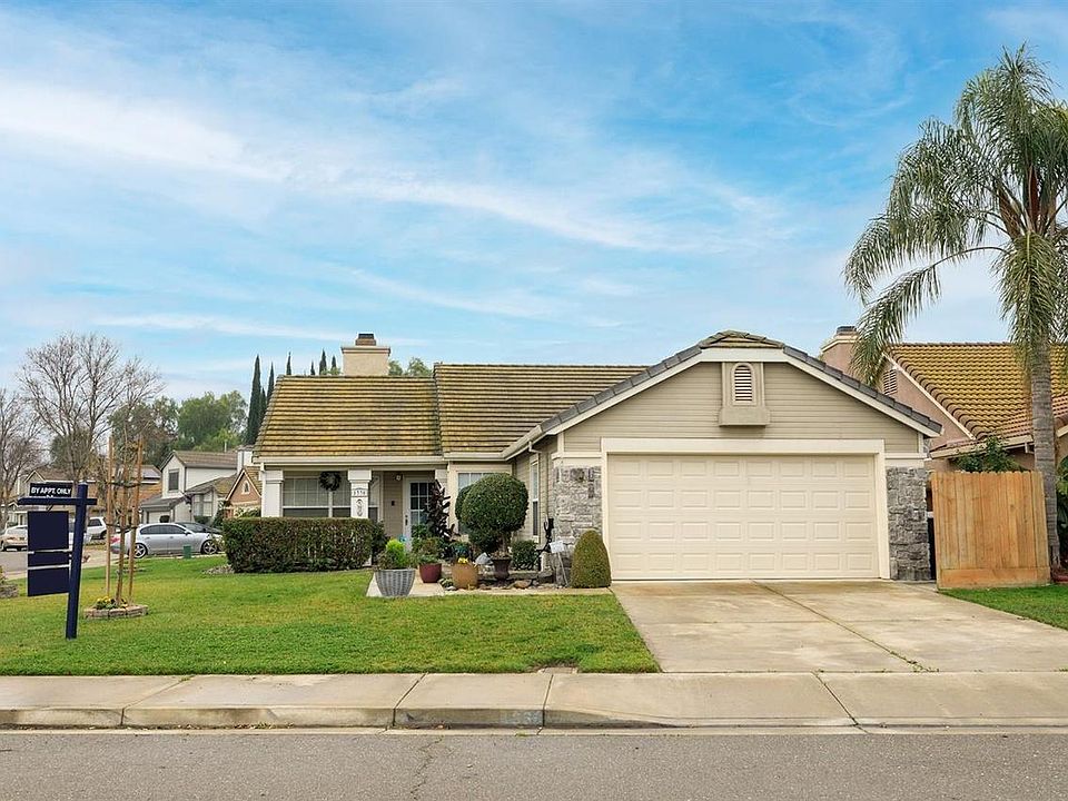 1st image of 675 W Las Brisas Dr