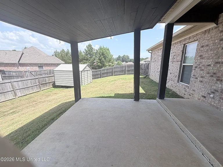 531 Birchwood Blvd — Photo 29