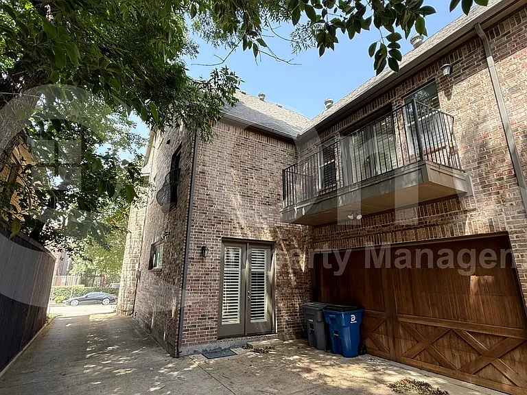 4516 Gilbert Ave — Photo 31