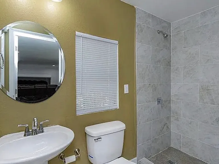 1324 Cloverlawn Ave — Photo 27