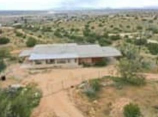 20277 Memory Ln #1-2, Apple Valley, CA 92308