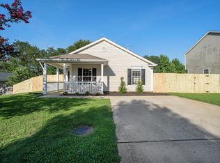 17 Seven Pines Ct, Greer, SC 29651