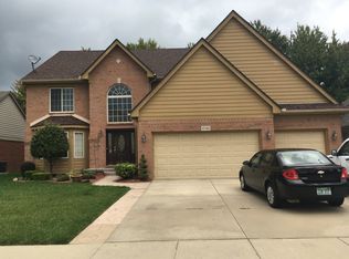 47582 Laredo Place Dr, Macomb, MI 48044