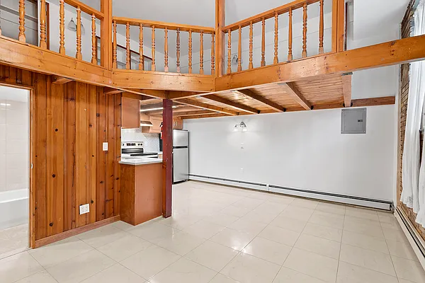 Rented by Compass | media 7