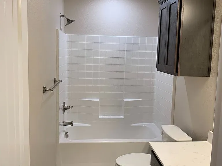2432 FM 1113 — Photo 13