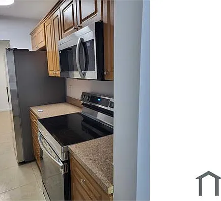 2944 NW 55th Ave #1B — Photo 4