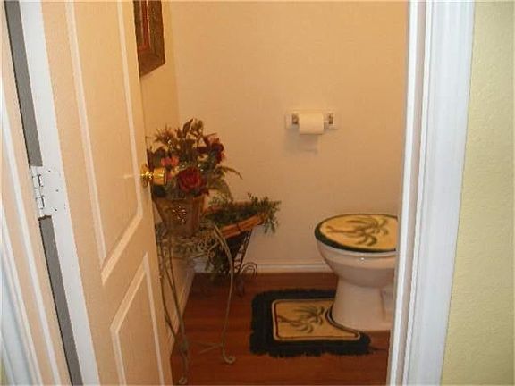 5th image of 20806 Baronsledge Ln