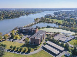 200 Sanders Ferry Rd APT 2411, Hendersonville, TN 37075