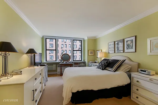 Sold by Corcoran | media 4