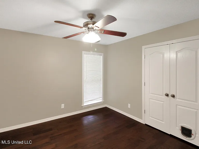 114 Trace Ridge Dr — Photo 12