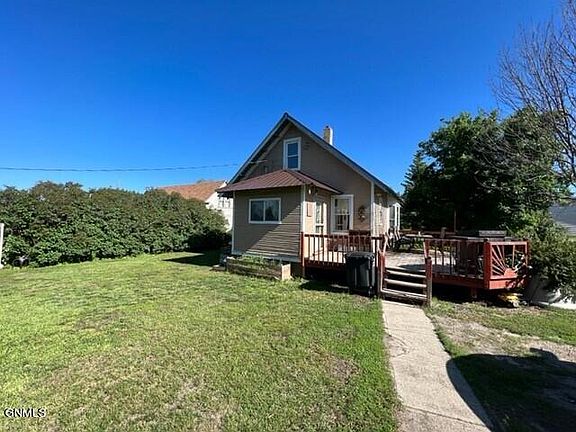 3rd image of 114 2nd St S
