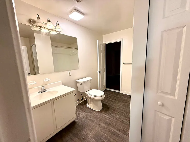 Vernon Homes — Photo 33