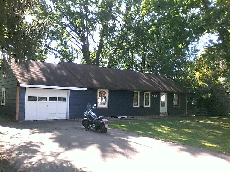 16017 Gleason Lake Rd — Photo 1