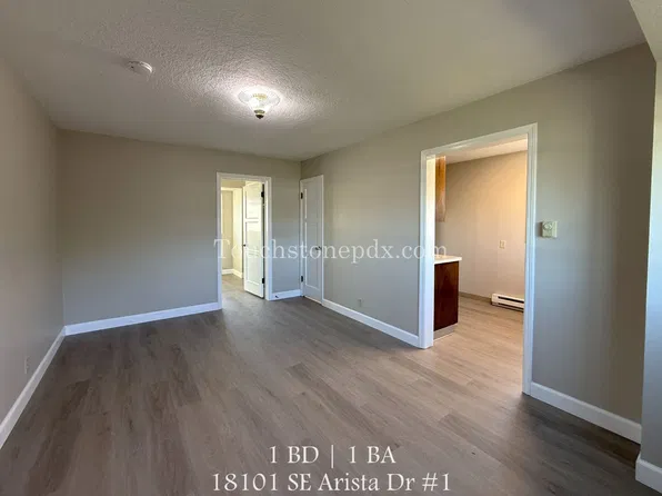 2025-KERN, 18101 SE Arista Dr #2, Portland, OR 97267