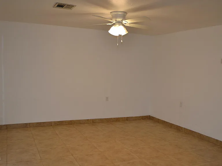 44 N Mountain Rd #5 — Photo 4