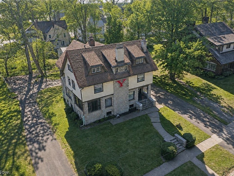 2nd image of 45 Indiana Ave