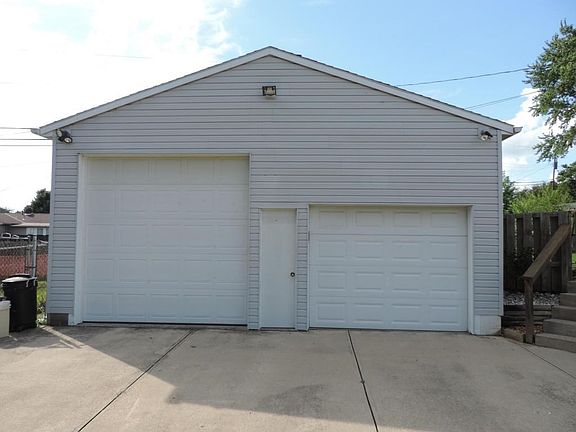 4th image of 425 Westview Dr