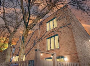 1611 N Vine St, Chicago, IL 60614