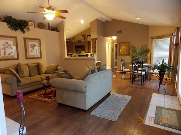 16805 Holly Trail Dr, Houston, TX 77058