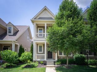 6717 Hobbs Landing Dr E, Dublin, OH 43017