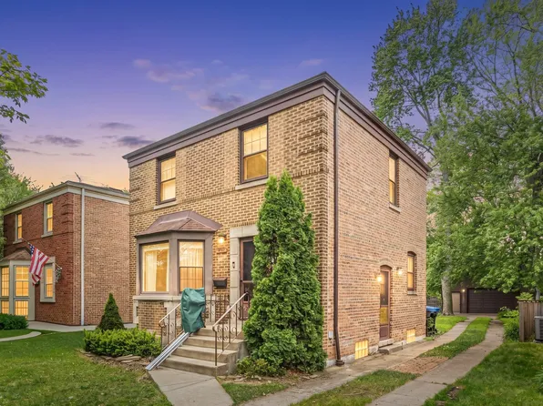 9932 S Maplewood Ave, Chicago, IL 60655