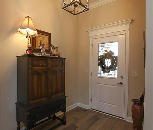 3rd image of 6852 Lorien Woods Dr