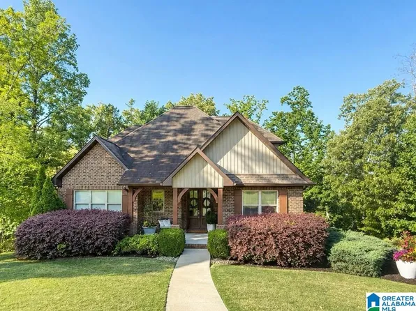 513 Beasley Rd, Gardendale, AL 35071