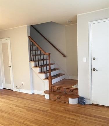 4th image of 176 Millburn Ave #C1015-1015