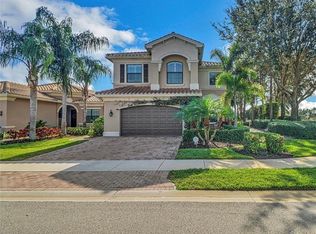 3402 Tigris Ln, Naples, FL 34119