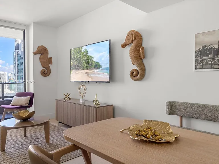 159 NE 6th St #2409 — Photo 3