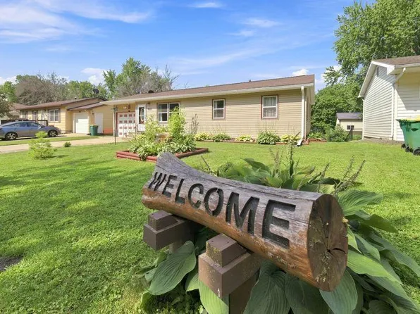 912 S 3rd Ave, Albert Lea, MN 56007