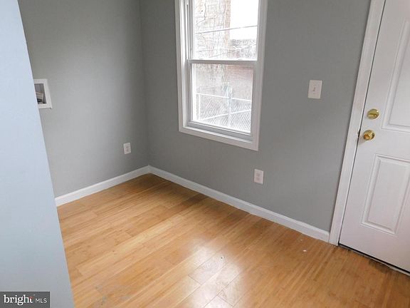 5th image of 5026 Parrish St