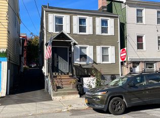 54 N Bridge St #1, Poughkeepsie, NY 12601