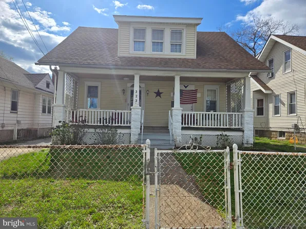 323 Evergreen Ave, Woodlynne, NJ 08107