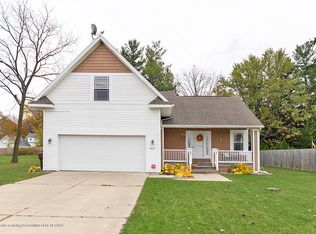 5615 Marylouise St, Lansing, MI 48917
