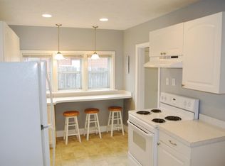 5010 Garland St, Lincoln, NE 68504