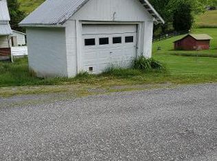 33193 Seven Springs Rd, Glade Spring, VA 24340