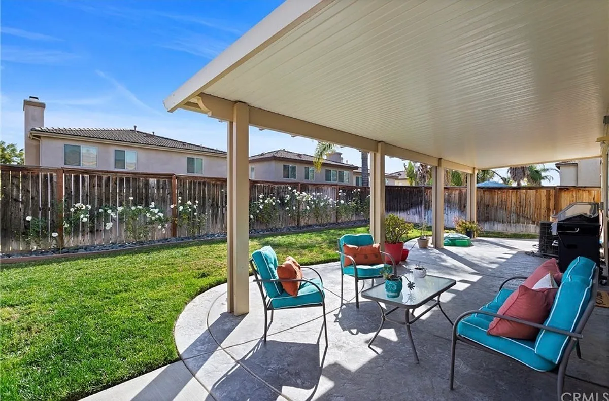 Building Photo - 40586 Heyerdahl Ave