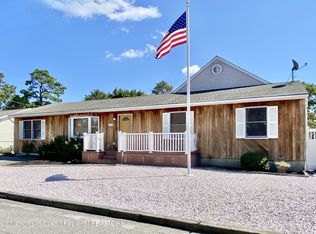 1045 Seaman Ave, Beachwood, NJ