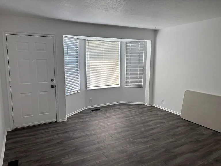 3924 W Dunkeld St — Photo 3