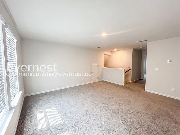 7762 Plymouth Dr — Photo 6