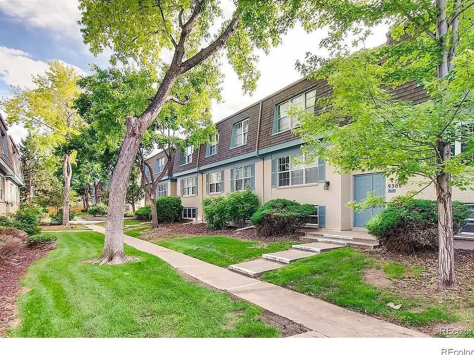 9330 E Girard Ave #10