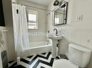 21 Sunset Rd #1, Somerville, MA 02144
