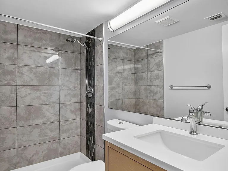 511 Shady Pine Way #D2 — Photo 26
