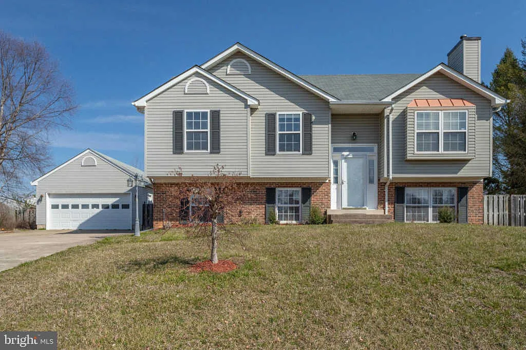 14319 Raddock Ct photo 1