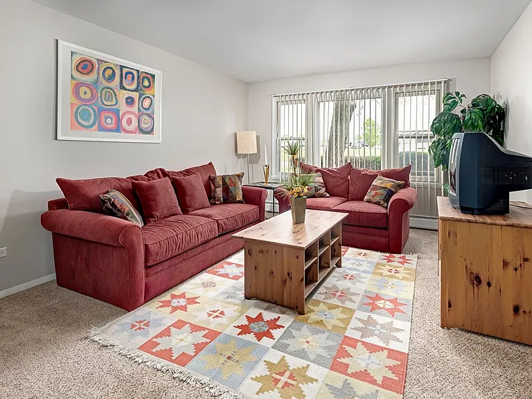 Eden Prairie Apartments — Photo 20