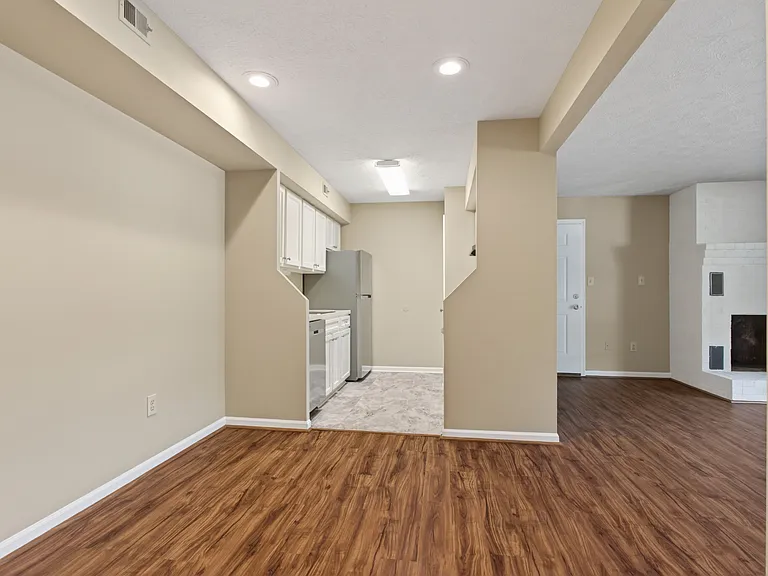 4008 Governors Sq #1 — Photo 7